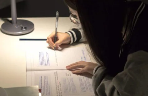 �ͱ��Ķ�2026���ذ�װ