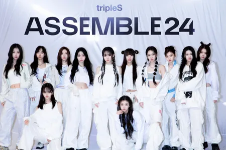 tripleS OFFICIAL LIGHT STICKӦԮ(Ů��ӦԮ����)